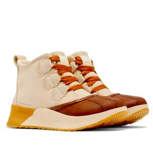 Sorel x Calia Out n About